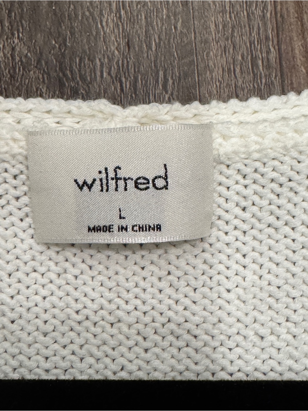 Aritzia Wilfred Cream Textured Knit V-Neck Sleeveless Top size Lg - Picture 5 of 7